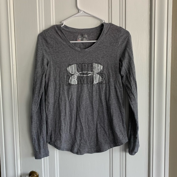 Under Armour Long Sleeve - Picture 1 of 3